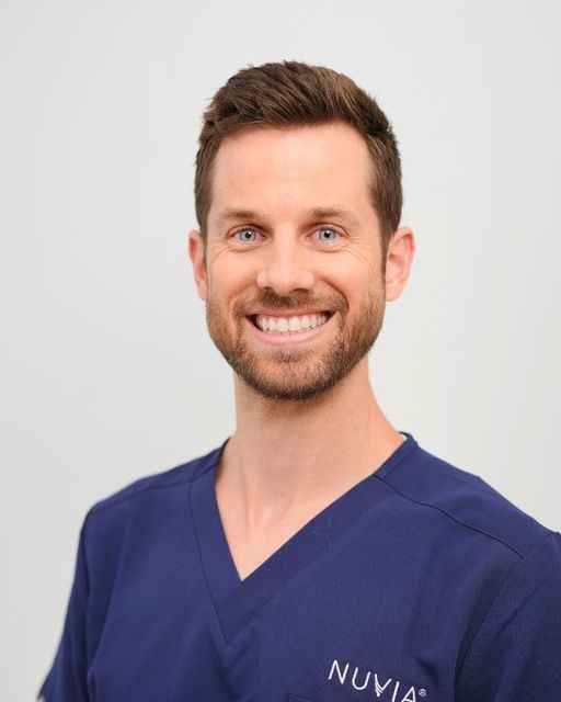 Oral surgeon from Nuvia Dental Implant Center
